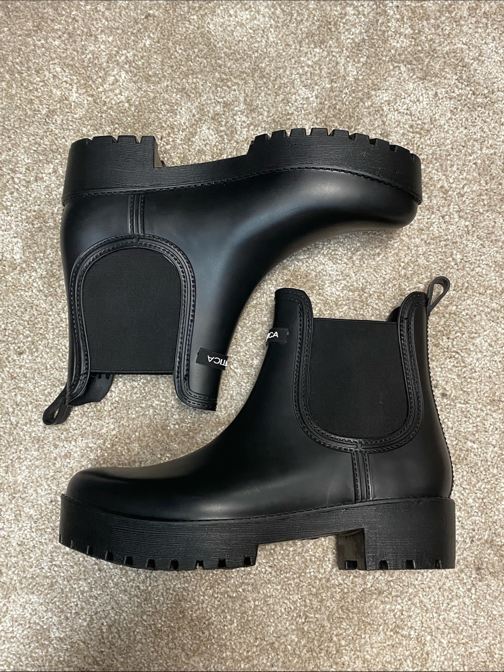 Nautica Matte Black Chelsea-Style Rain Ankle Boots - Picture 2 of 11